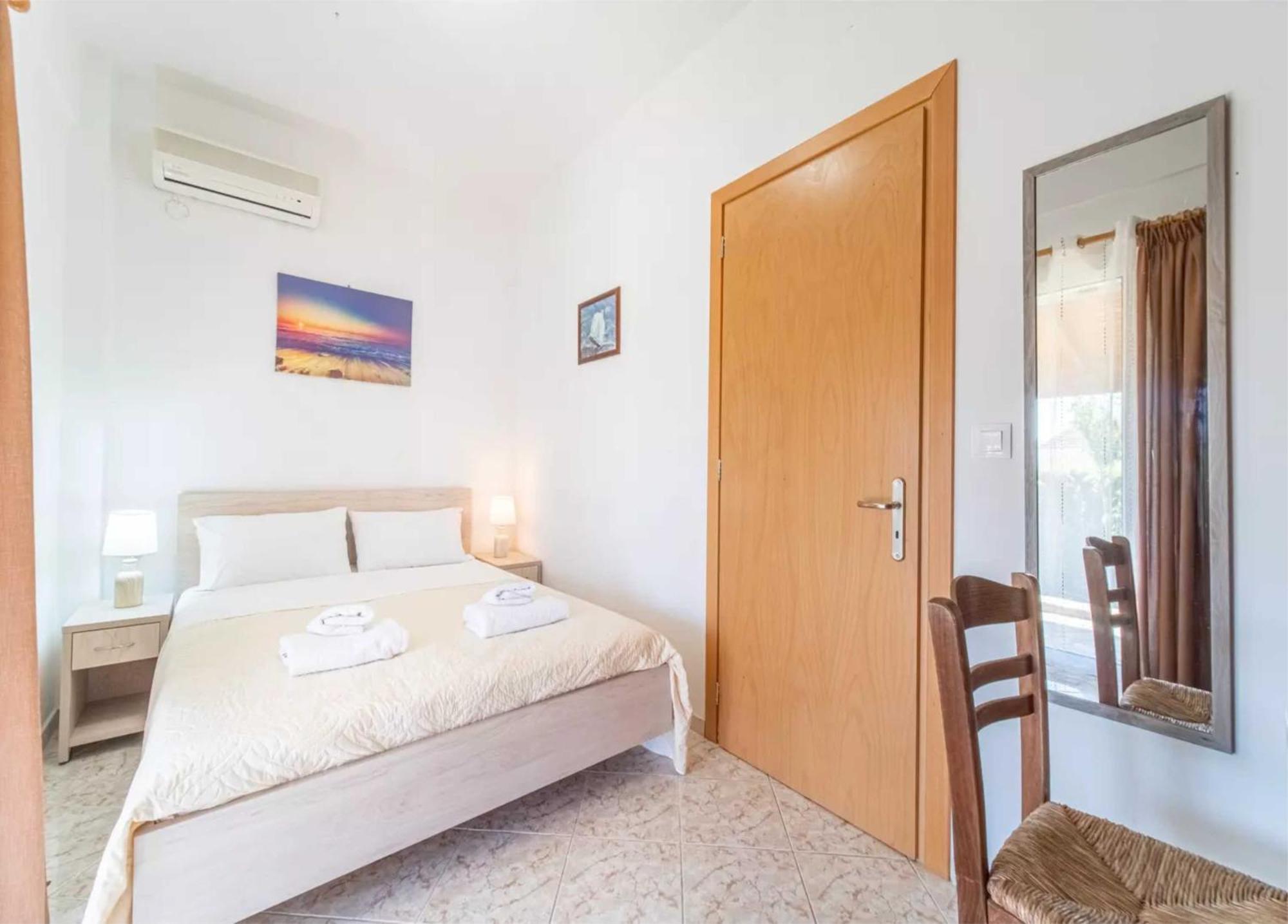 Villa Theo มาราไธอาส ภายนอก รูปภาพ